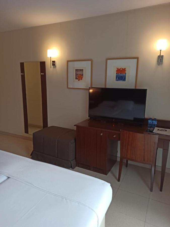 Hotel Mu La Cortinada Luaran gambar