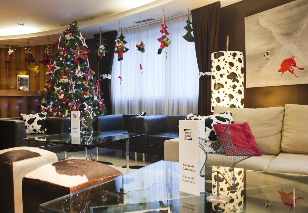 Hotel Mu La Cortinada Luaran gambar