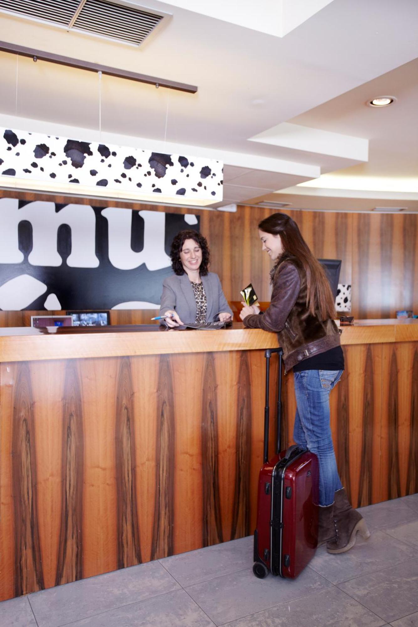 Hotel Mu La Cortinada Luaran gambar