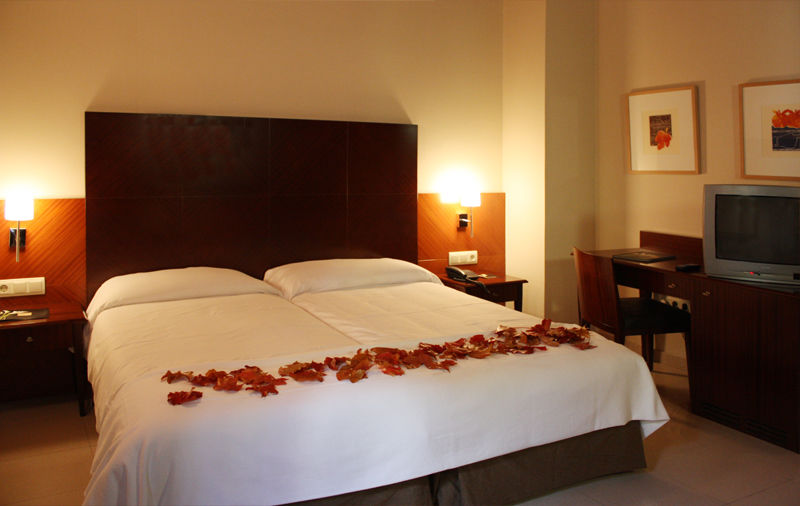 Hotel Mu La Cortinada Luaran gambar